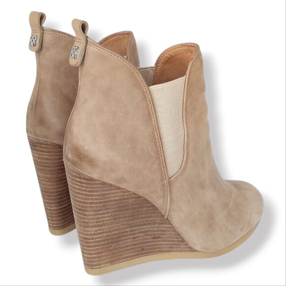 Coach Farah Ankle Boots Oiled Leather Size 10B Taupe Beige Wedge ASO Teen Wolf - Picture 9 of 13